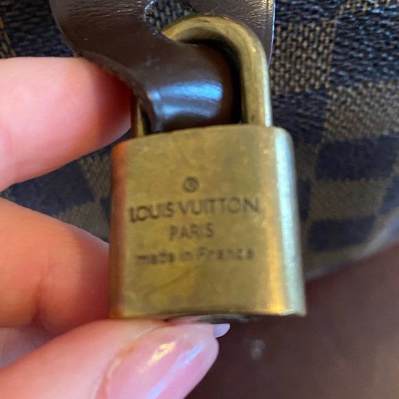 Authentic LV Speedy 30 Damier - Picture 4 of 9